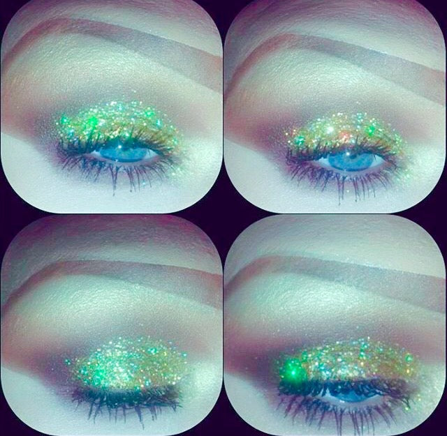 "GOLD CHROME!" Single Pressed Glitter Palette
