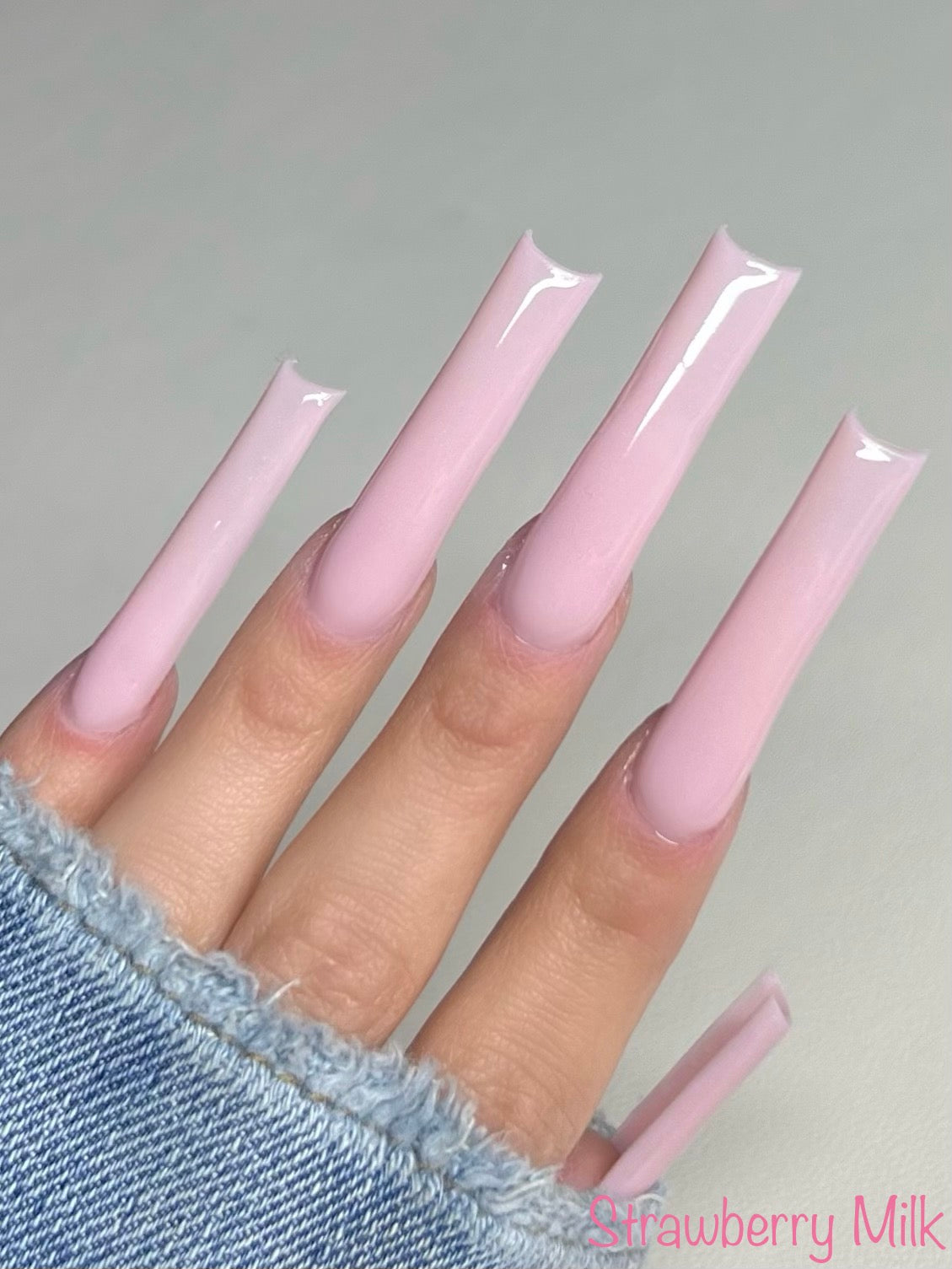Buy 4 Acrylics & Get 1 FREE Monomer