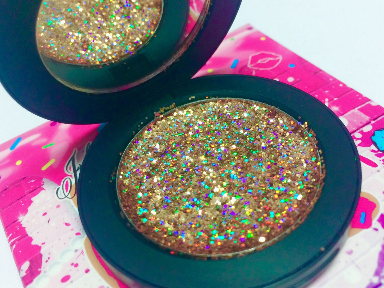 "EXPENSIVE TASTE!" Single Pressed Glitter Palette
