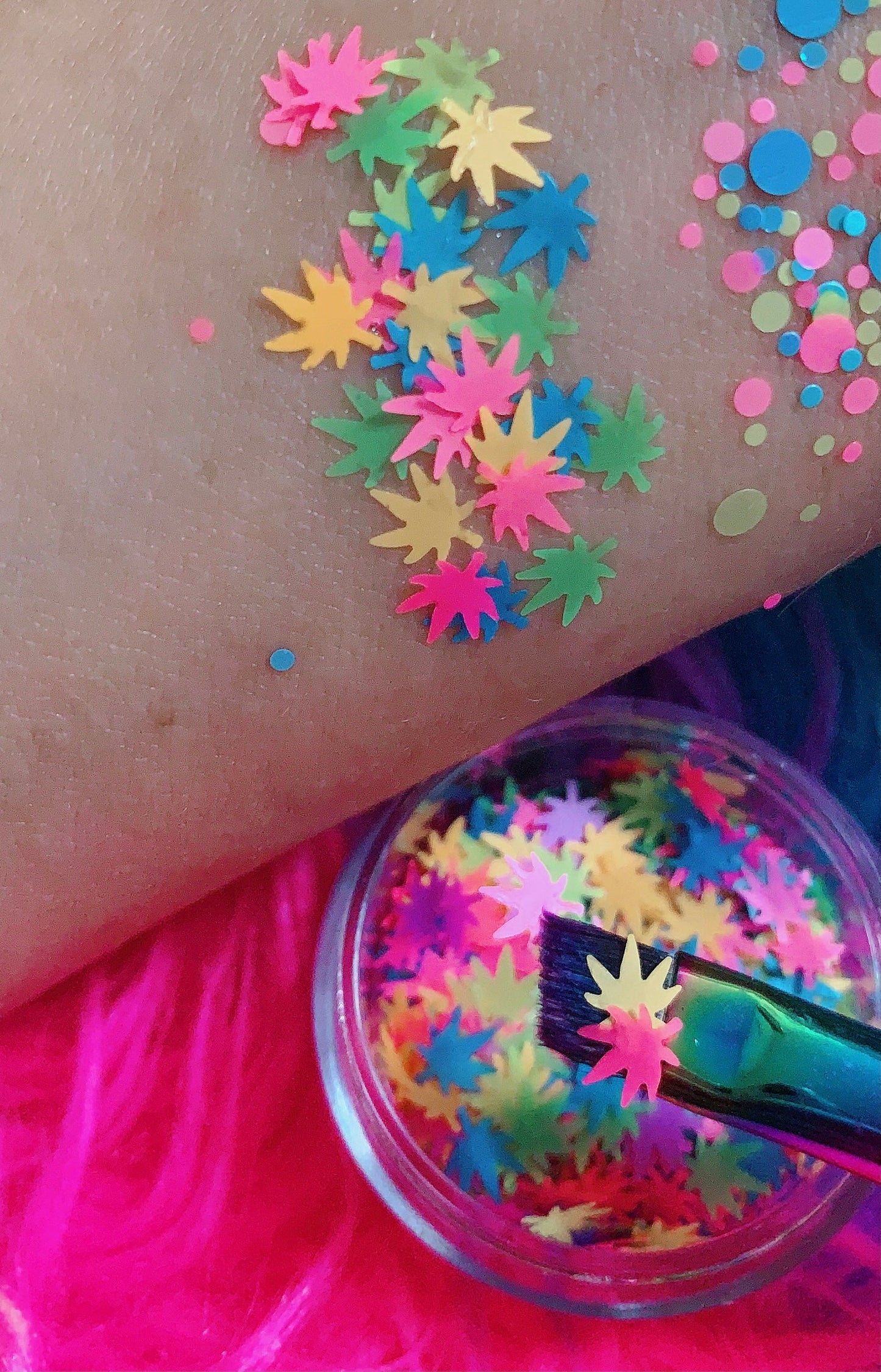 KALEIDOSCOPE 420 *UV* Festival Glitter Confetti
